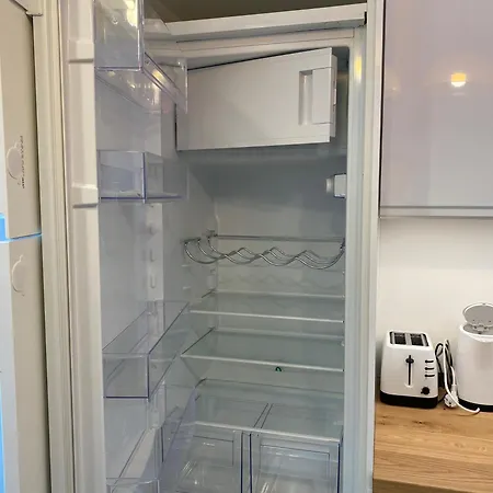 & Familienwohnung Mit Hotelanbindung Apartamento