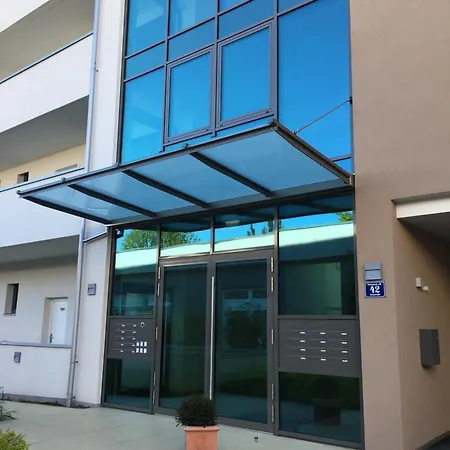 Apartamento & Familienwohnung Mit Hotelanbindung *