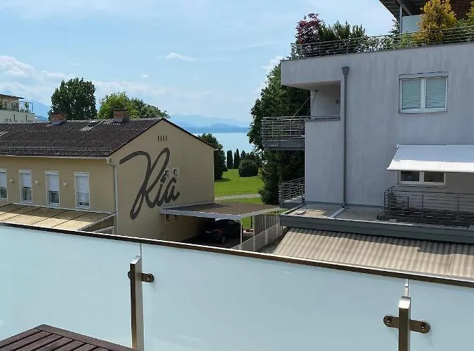 & Familienwohnung Mit Hotelanbindung *